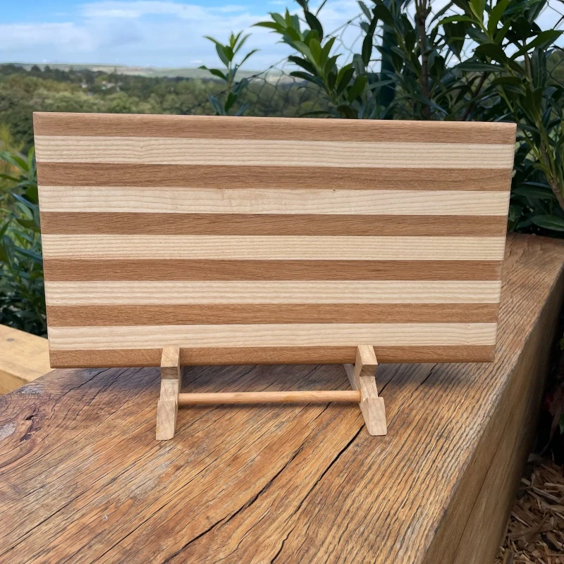 Jasanové proužkované prkénko 