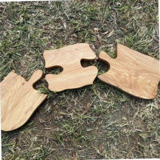 Dřevěné prkénko puzzle z masivu