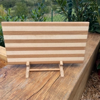 Jasanové proužkované prkénko 